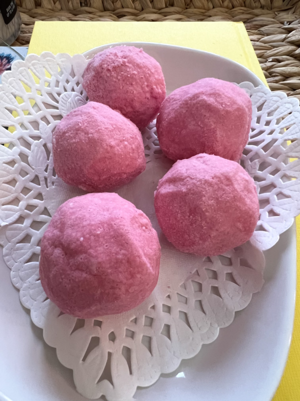 valentine's lemon pink mica toilet bombs